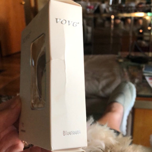 Blue tooth phone earbud  for reciving and Talking - Picture 3 of 5